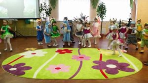 Весёлый танец "Тусовка зайцев" 2 младшая группа.