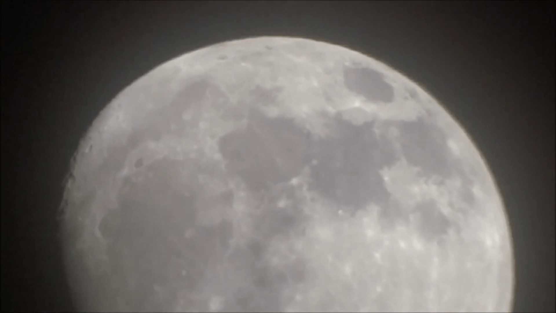 Видео снятой луны. Луна исследования через телескоп. Наблюдение Луны. Наблюдаем луну. Луна 18.