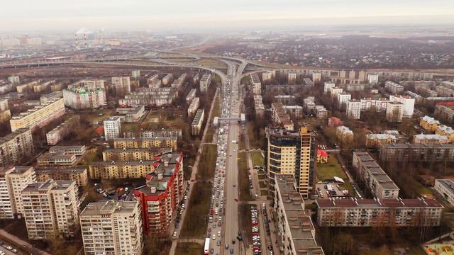 Пробка на Дачном после съезда с кад смотреть онлайн