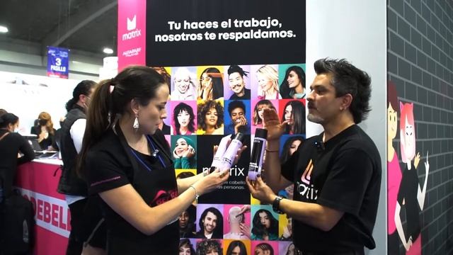 Matrix Familia Reparadora Unbreak My Blonde смотреть онлайн