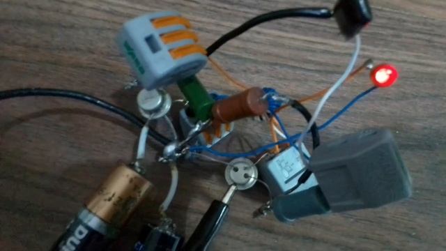 Бесплатное электричество. Уникальная схема. Часть 2. Влияние магнита и осциллограмма как у автора смотреть онлайн