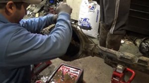 GM 9.5 14 bolt Axle Rebuild Part 1