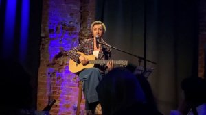 Людмила Светлова «Женщина за рулем» BM2022