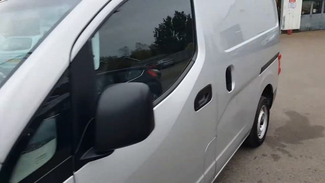 2012 Nissan Nv200 Van 1.5Dci SE смотреть онлайн
