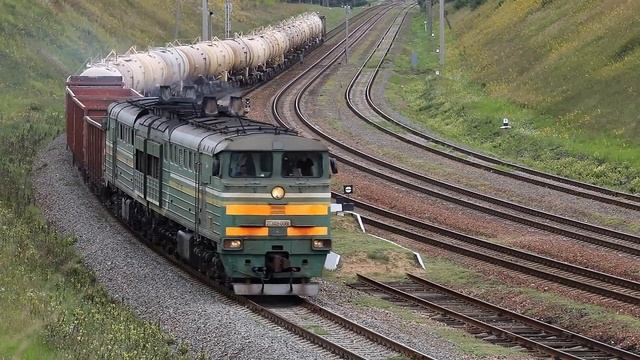 Тепловоз 2ТЭ10У-0081 на станции Могилёв-1 смотреть онлайн