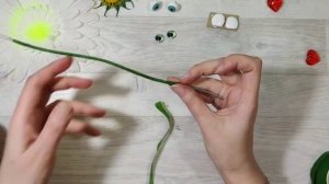 К любому празднику. 8 марта и день учителя. Кукла из капрона. Ромашка в горшке. Своими руками. DIY