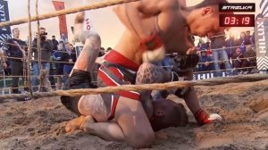 БОСС ТАТУИРОВОК против Борца !!! ММА Бой !!!