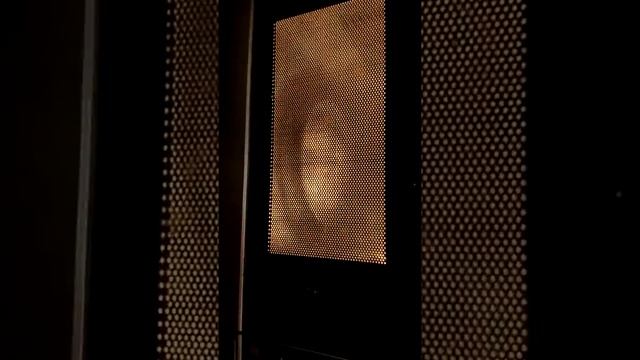 Marshmallows plus microwave equals a boring video! смотреть онлайн