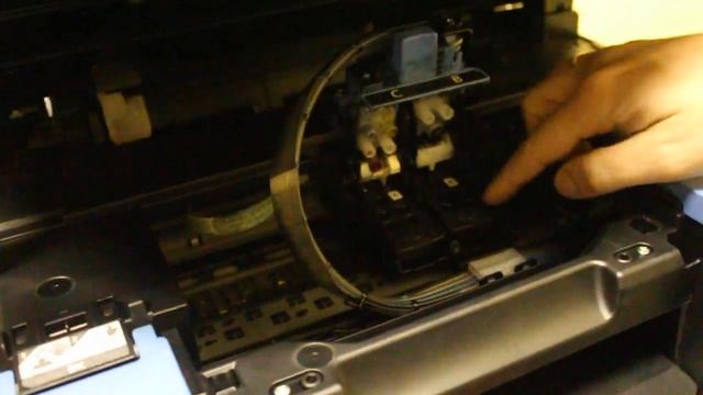 Как заменить печатающую головку в  Canon Pixma G1400 G2400 G2411 G2500 G2415 G3400 G3411 G3415