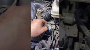 Infiniti/Nissan VQ35 замена свечей. #лайфхак