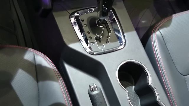 Geely Emgrand X7 (АКПП) - Джили Эмгранд Х7 (автомат) - короткий видео обзор обновленной модели. смотреть онлайн