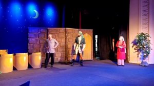 В эти минуты в Кабардинском театре идёт спектакль-сказка "Али-Баба и разбойники"