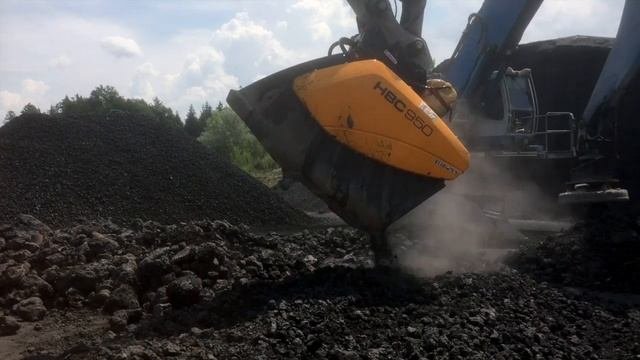 Переработка металлургического шлака - дробилка шлака HBC11R (HBC950)