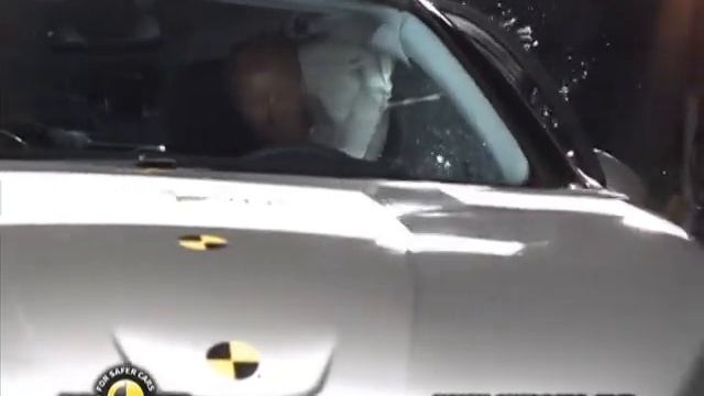 Peugeot 508 Crash Test Euro NCAP смотреть онлайн