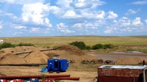 Земснаряд AVSSA-1600  в Астане . Добыча песка на карьере.+77018480080.