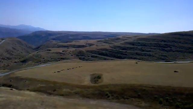 mototrip: Грузия-Армения-Н.Карабах, сентябрь 2013 г. - монумент после границы Н.Карабах-Армения смотреть онлайн