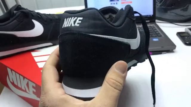 Кроссовки Nike MD Runner 2. Лушие кросссовки осень/весна смотреть онлайн