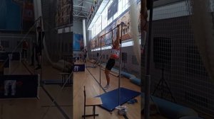 45 раз. Соревнование по полиатлону.#турник #соревнование #спорт