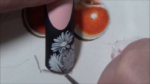 Рисуем ромашки на ногтях акварелью/Painting the nails from Anna Kuzubova ,flowers in watercolors