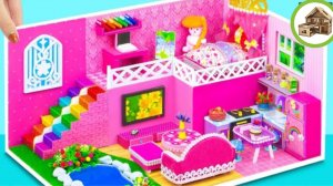 Розовый современный дом с королевской спальной комнатой и садовым бассейным из картона #86