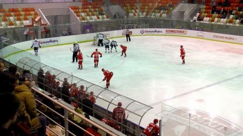 МХК "Прогресс" - ХК "ЭкоНива-Бобров"