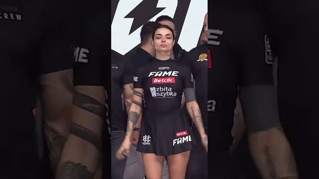 Боец UFC Камилла Смогулецка