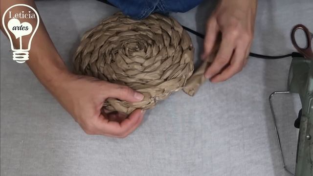 COMO FAZER CESTO DE PAPEL KRAFT COM CARA DE LOJA смотреть онлайн