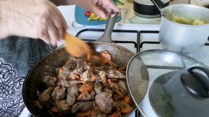 Куриная печень. Как вкусно приготовить куриную печень. Быстро, вкусно, полезно. МЯГОНЬКАЯ, смакота.