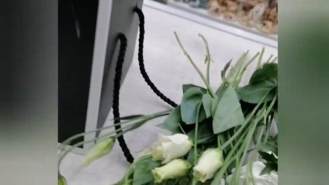 ЦВЕТОЧНАЯ композиция!! СОЗДАЁМ красоту своими руками! ПОШАГОВАЯ инструкция !! FLOWERS WITH ME! смотреть онлайн