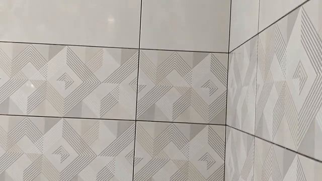 Укладка плитки в ванной 25х50