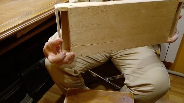 Пчелаводство, удобная потолочная кормушка для пчел. смотреть онлайн