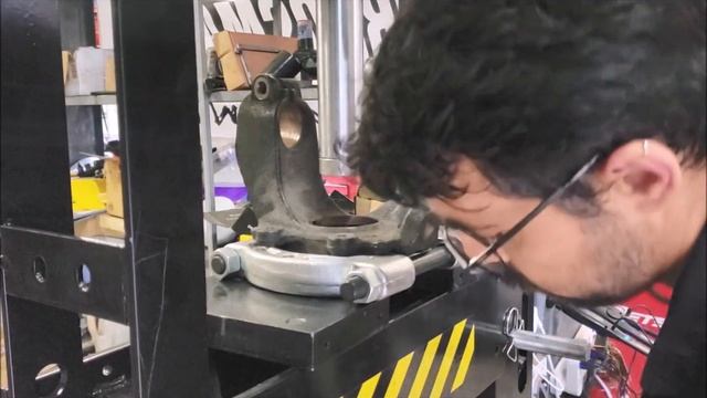 Focus XR5 Turbo / ST225 Hub & bearing replacement with lock brace by OEM Denied Performance смотреть онлайн