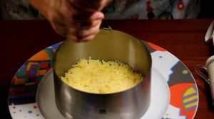 Салат "Мимоза". Традиционный рецепт праздничного салата с тунцом. Очень красиво и бесподобно вкусно