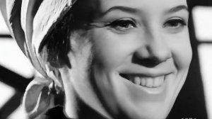 1974 год. Тюмень. Завод РЭП. Фрагменты съемок телеспектакля "Заводские девчата".