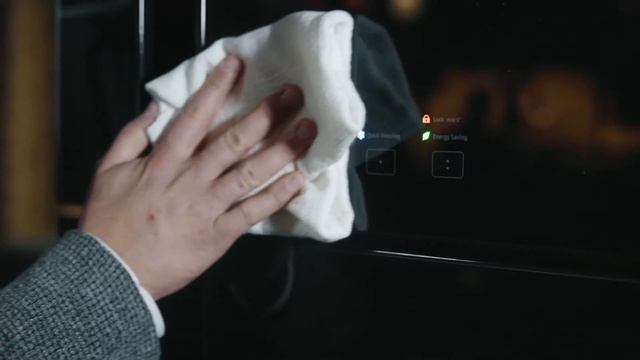 Двухкамерный холодильник с верхней морозильной камерой HITACHI R-V 662 PU7. Обзор модельного ряда. смотреть онлайн