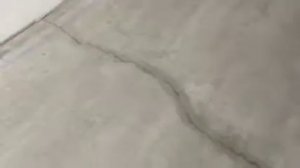 Наливной пол по маякам во всей квартире в одной плоскости