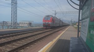 Электровоз 2ЭС4К Дончак с пассажирским поездом Самара - Адлер | РЖД | Российские железные дороги