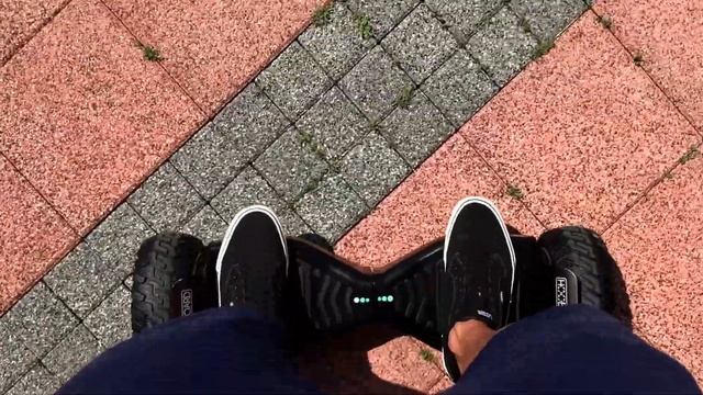 Friends on Hooboard | Smart All Terrain Hoverboard with UL Certificate, LG Battery and Mobile App смотреть онлайн