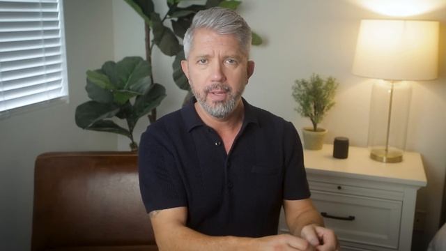 Don't Have Anything To Wear? Focus on the *4 CORES* смотреть онлайн