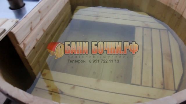 Купель из кедра с печкой на участке заказчика смотреть онлайн