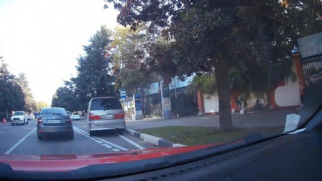 Адлер, едем по улице Ленина, Калинина, до моря. смотреть онлайн