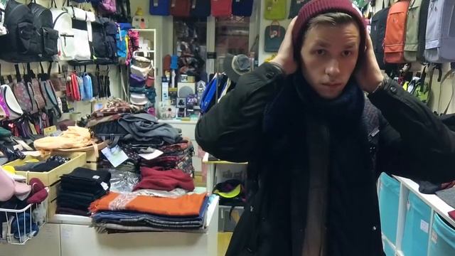 Примерка шапок Kusto в шоуруме Friend Function смотреть онлайн