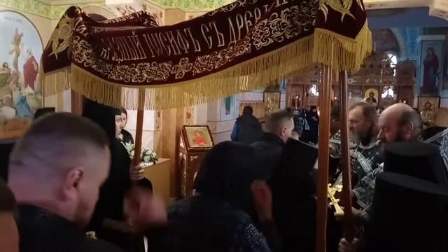Служба в Великую Пятницу и на Пасху в Боянском монастыре. Паломничество по Украине. смотреть онлайн