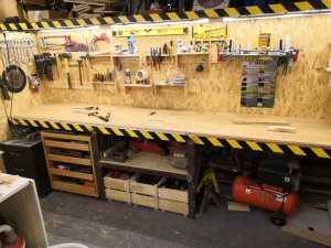 Начинаем Собирать Рабочие Место и Подключаем Свет