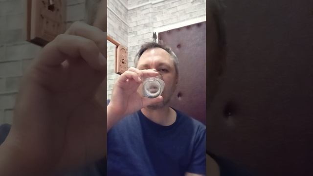 ASMR. ПЬЮ МИНЕРАЛЬНУЮ ВОДУ смотреть онлайн