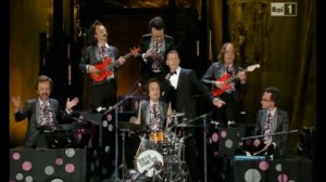 Elio e le Storie Tese & Rocco Siffredi - Un Bacio Piccolissimo - Festival di Sanremo - 15/02/2013