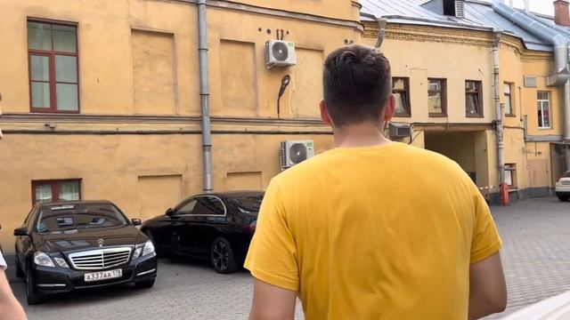 Чаёк Такая Лайф | один день жизни магазина | переезжаем в Москву | тайны чайного магазина смотреть онлайн