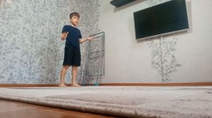 Как научиться делать стойку на руках?!!!!