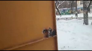 Установка накладного замка