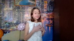 песня С ДНЁМ РОЖДЕНИЯ БАБУШКА ❤️?поёт Валериана??